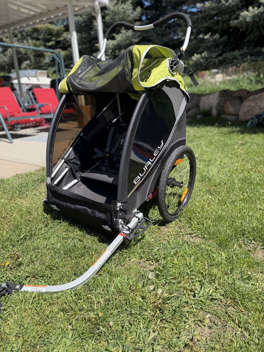 Burley D’Lite stroller-bike trailer
