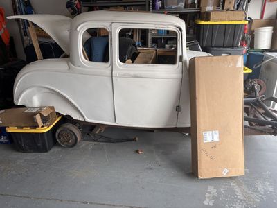1932 Ford 5 Window Coup
