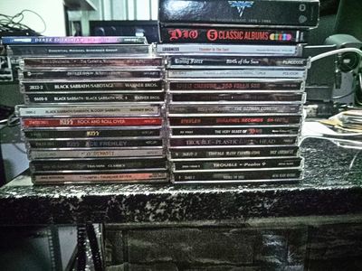 Lot of Heavy Metal CD'S Make Offer