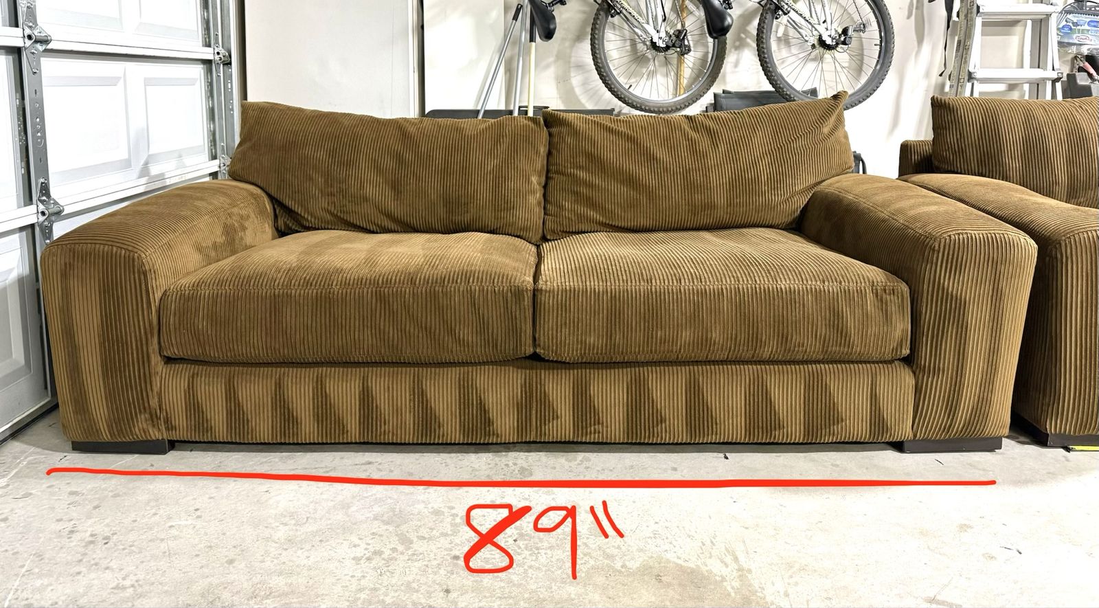 Main image 7