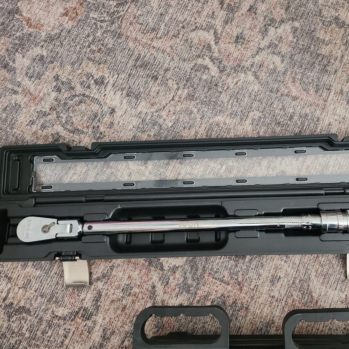 Icon 1/2 inch torque wrench 50-250 ft lb