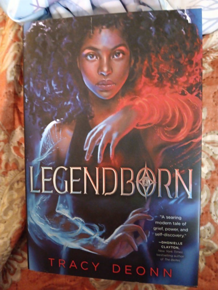 Legendborn by Tracy Deonn Young Adult Fantasy Novel Paperback
