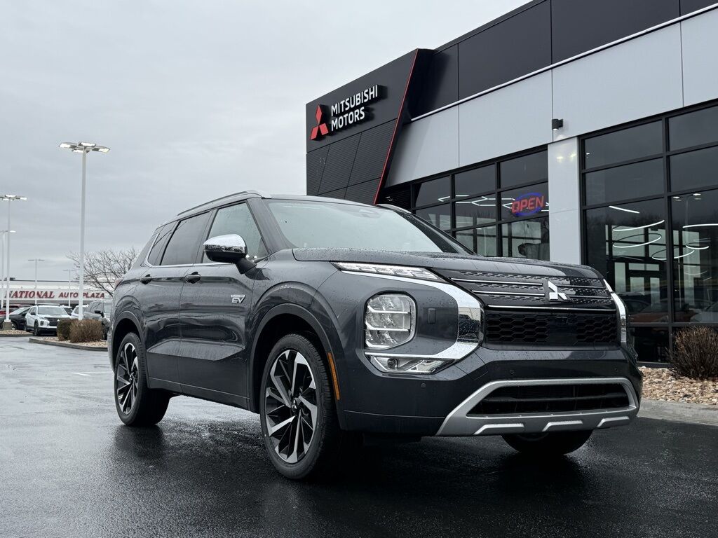 2025 Mitsubishi Outlander SEL