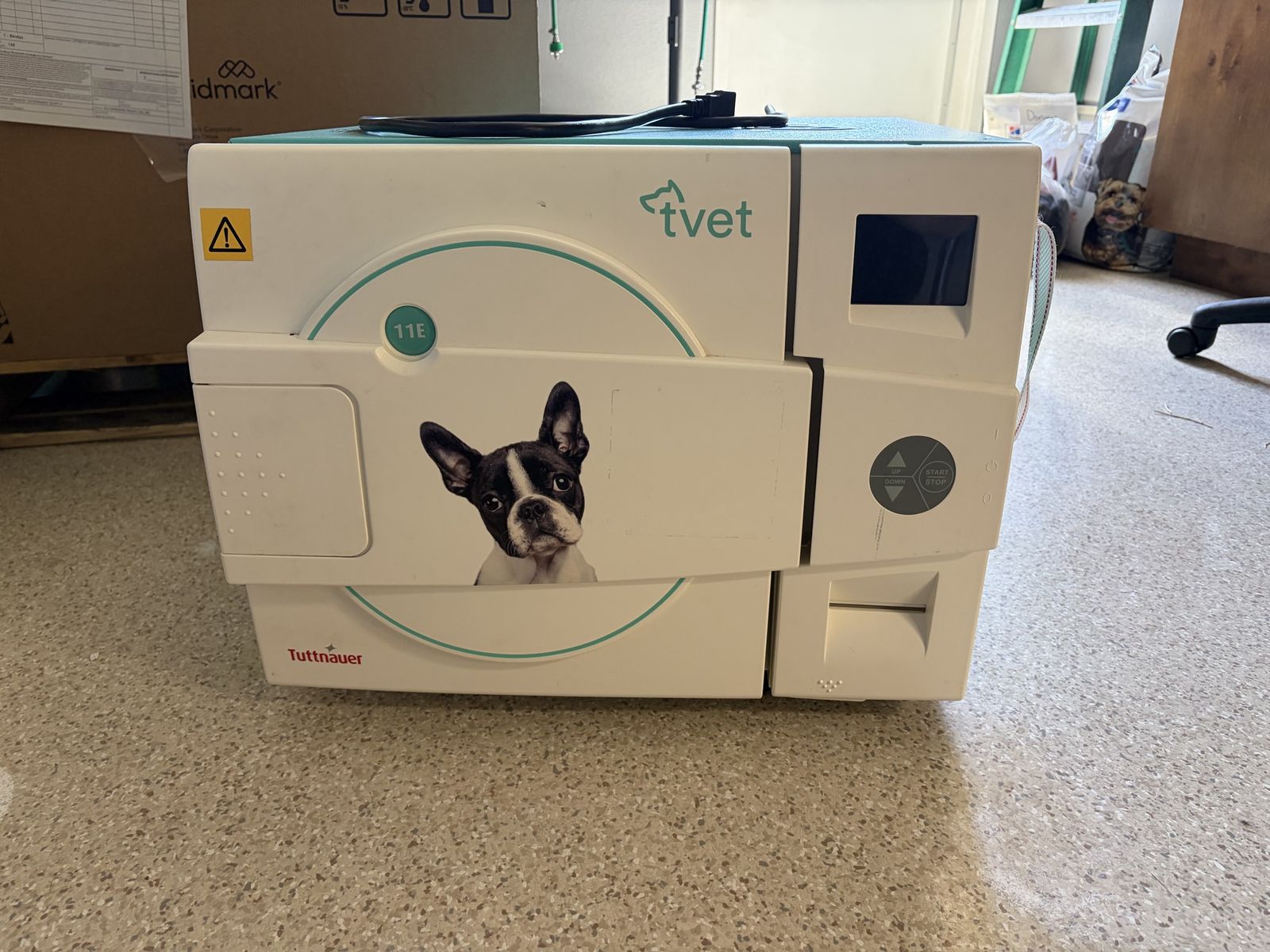 Tuttnauer TVET 11E Autoclave