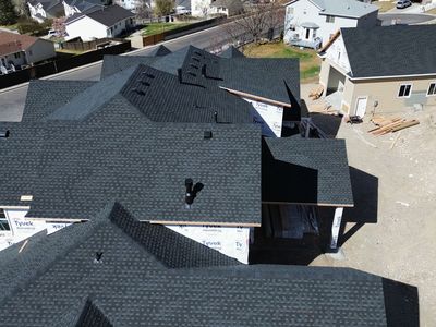ROOFING CONTRACTOR