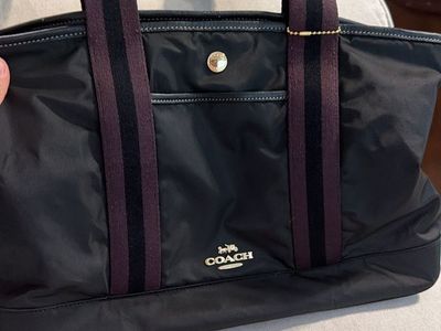Authentic purse Coach