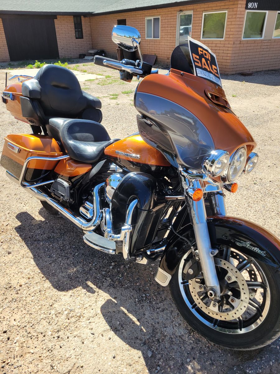 ** 2016 Harley-Davidson Ultra Limited (FLHTK) **