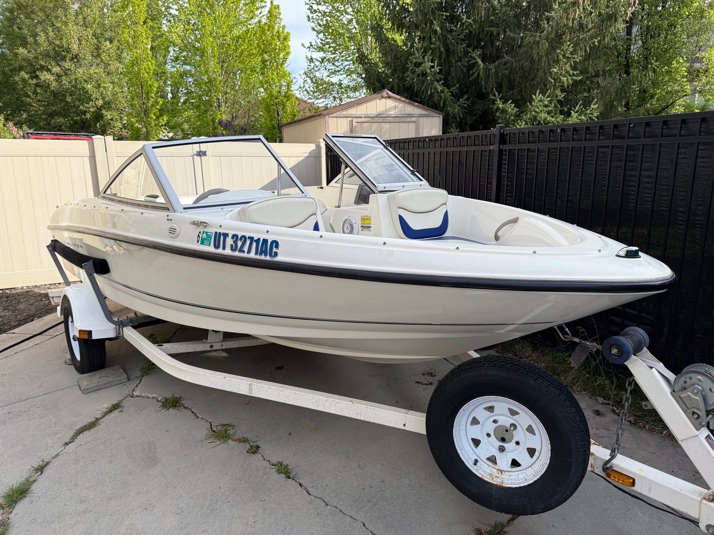 2003 Bayliner – Clean, Runs Great, Water Ready!
