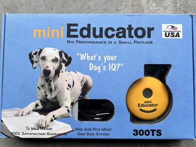 mini Educator ET-300 remote dog trainer