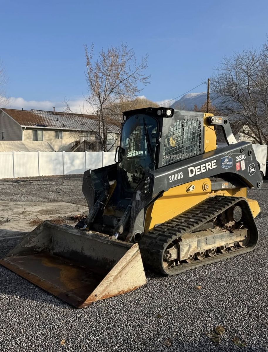 2018 John Deere 331G Compact Track Loader / Skid Steer