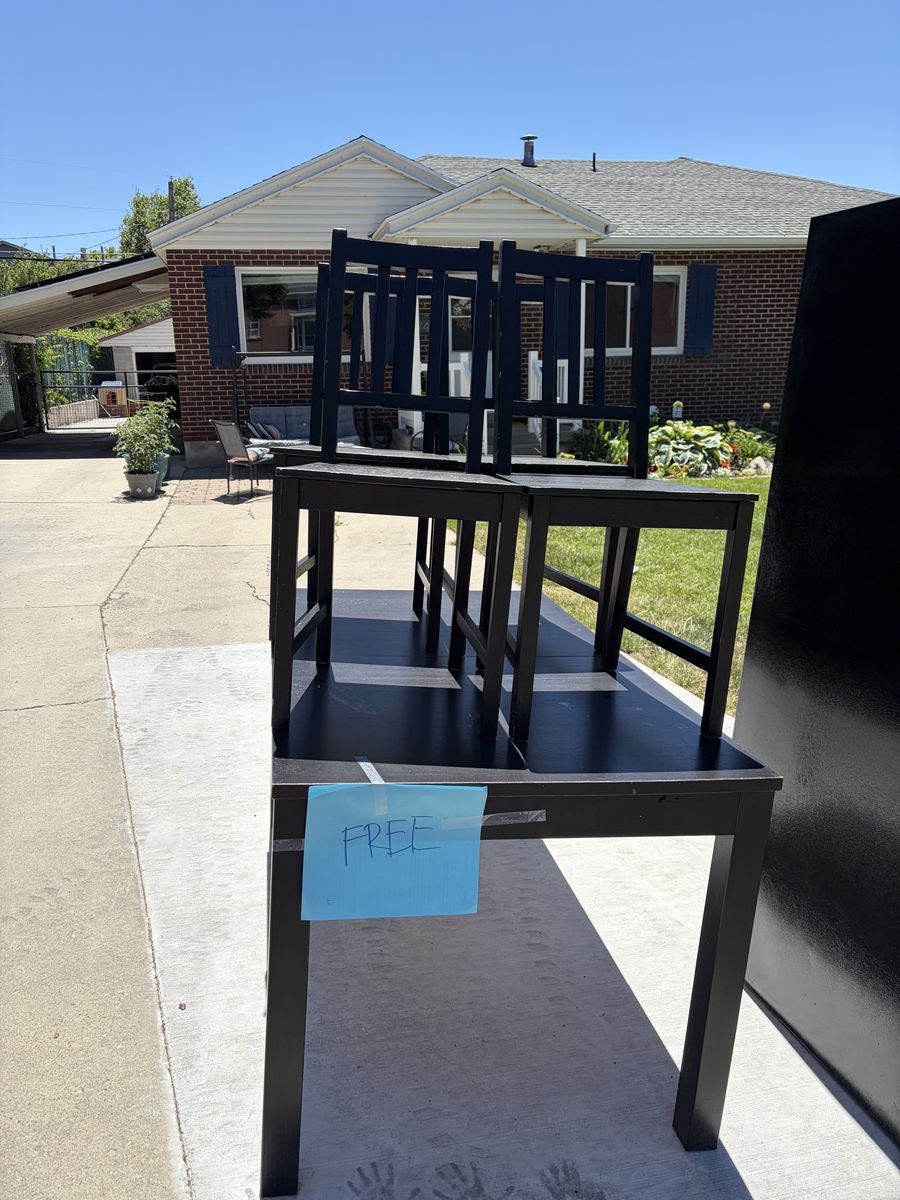 Compact IKEA table that can seat up to 8