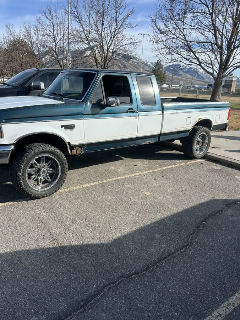 1995 FORD F250 XLT