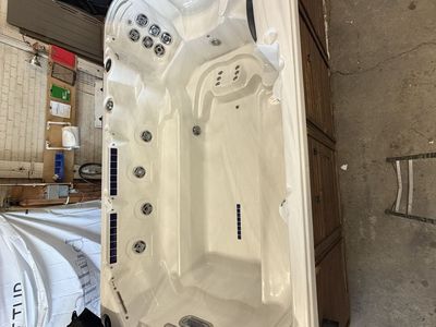 Catalina swim spa