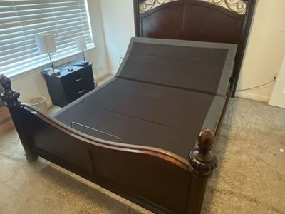 Adjustable Queen Bed base