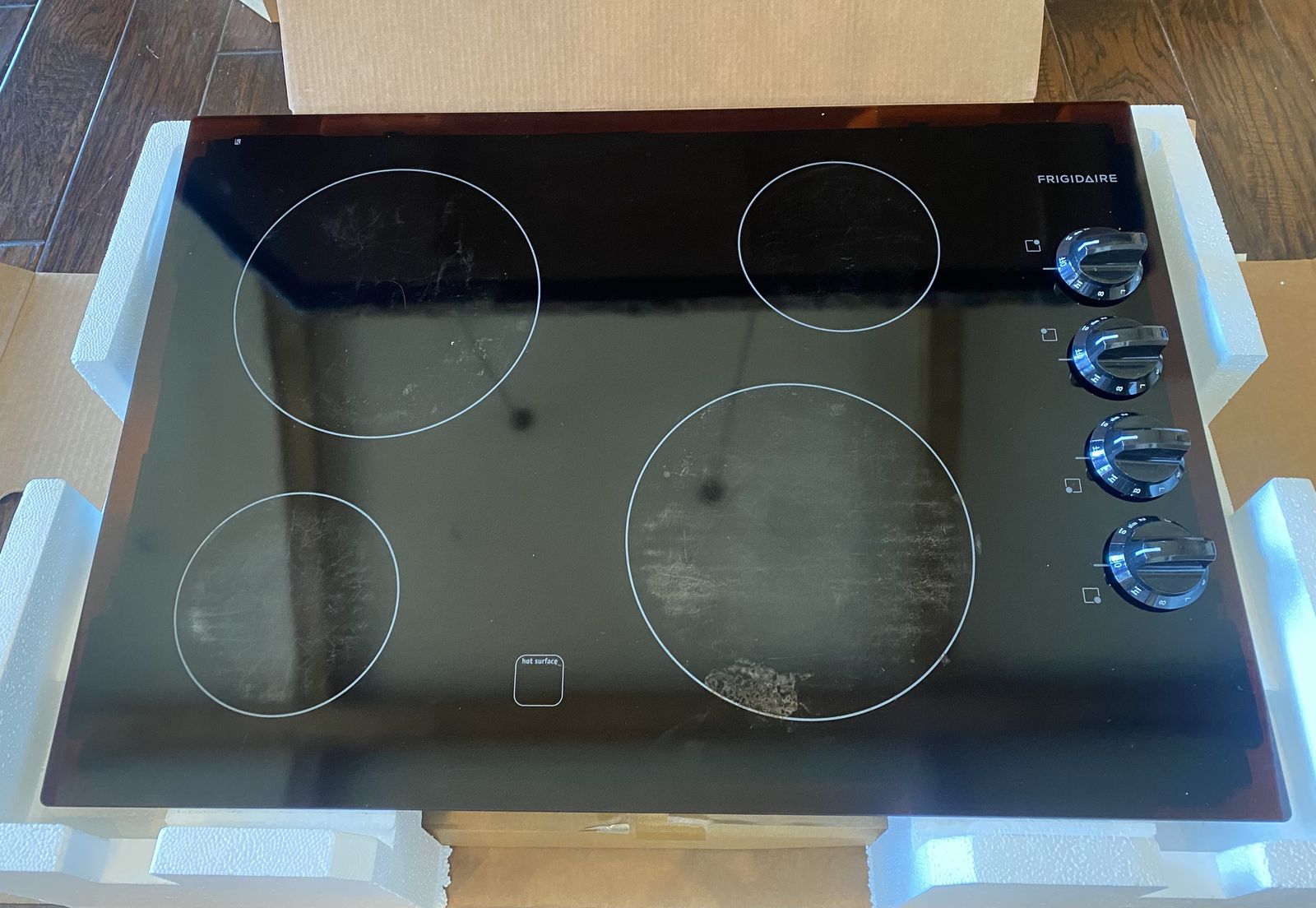 30" Electric Cooktop