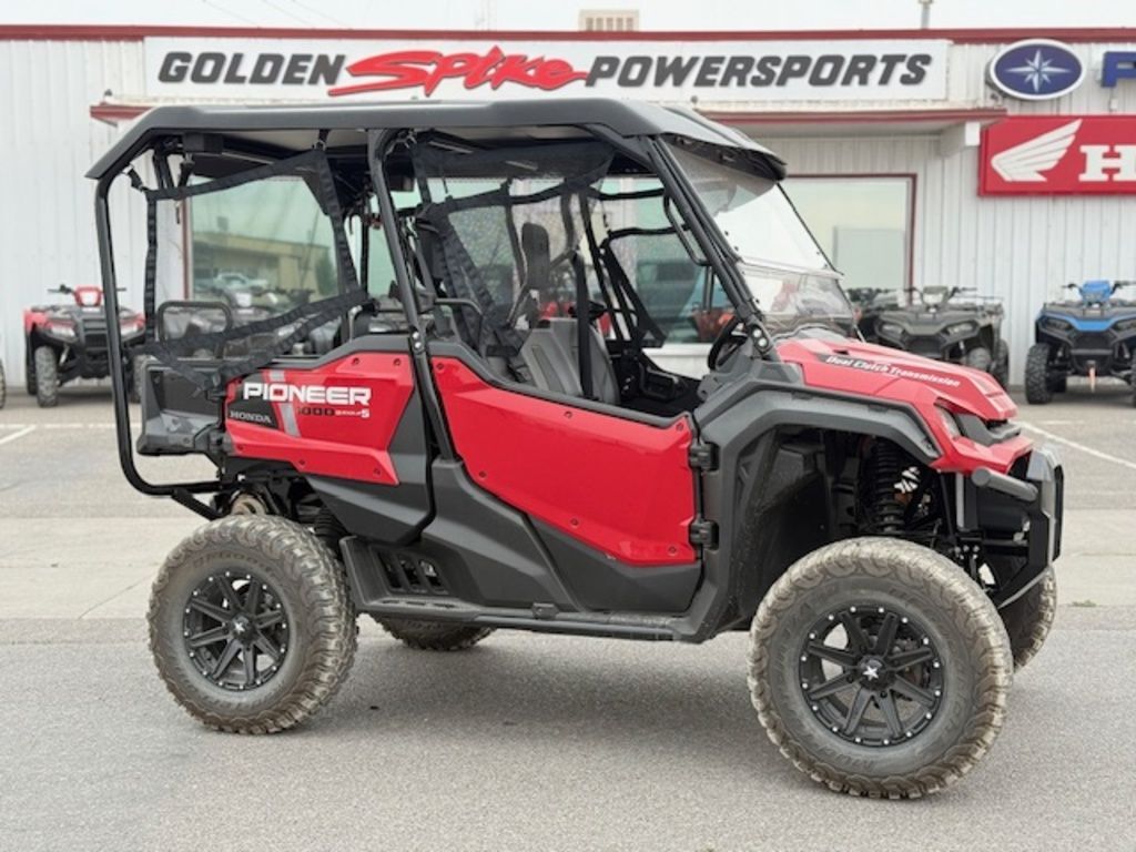 2025 Honda® Pioneer 1000-5 Deluxe