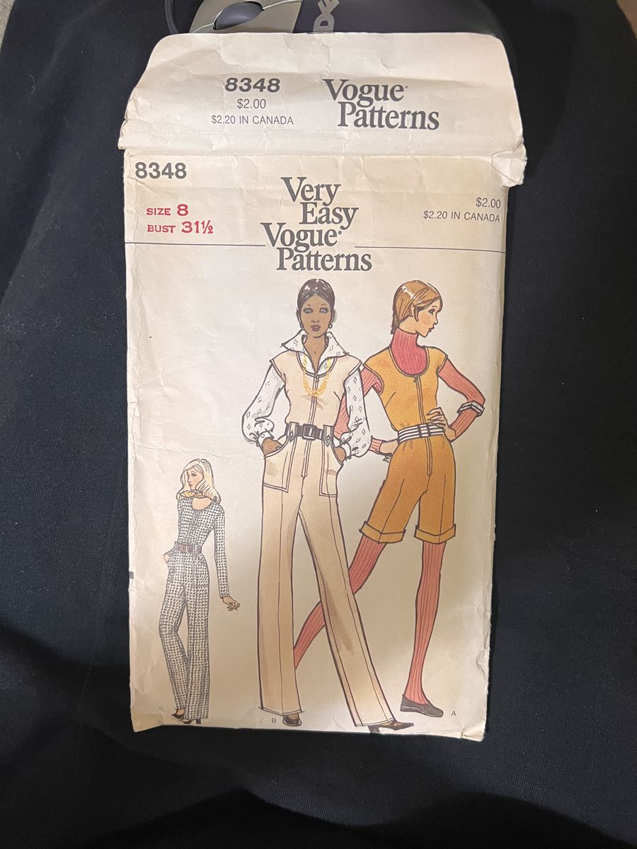 Vintage Very Easy Vogue Pattern for a jumpsuit/playsuit set.