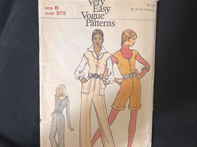 Vintage Very Easy Vogue Pattern for a jumpsuit/playsuit set.