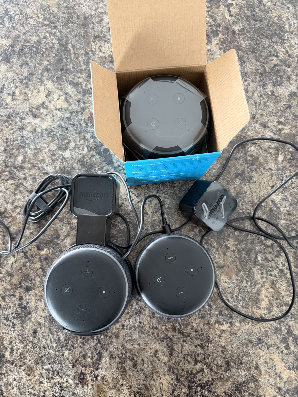3 Amazon Echo Dot Smart Speakers – Works Great!