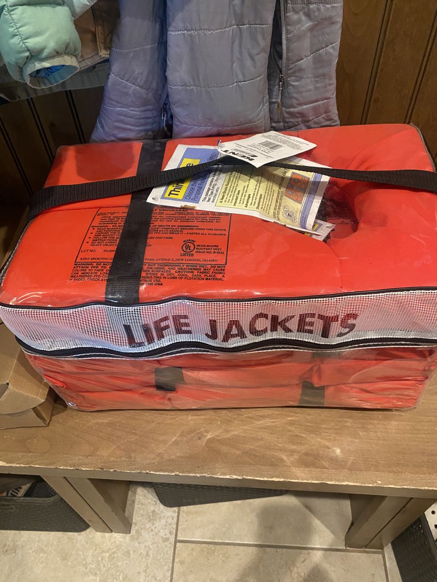 Kent 4 Pack Unisex Adult Life Jackets