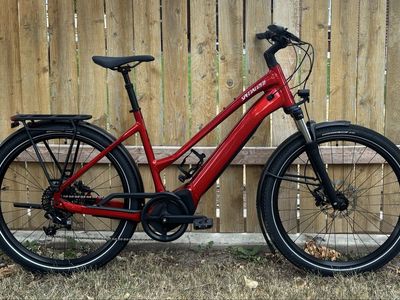Mint! Specialized Turbo Vado 4.0 Step-Through - Size XL