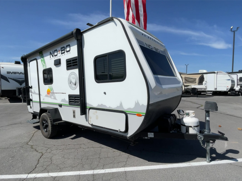 2021 FOREST RIVER NO BOUNDARIES 16.8