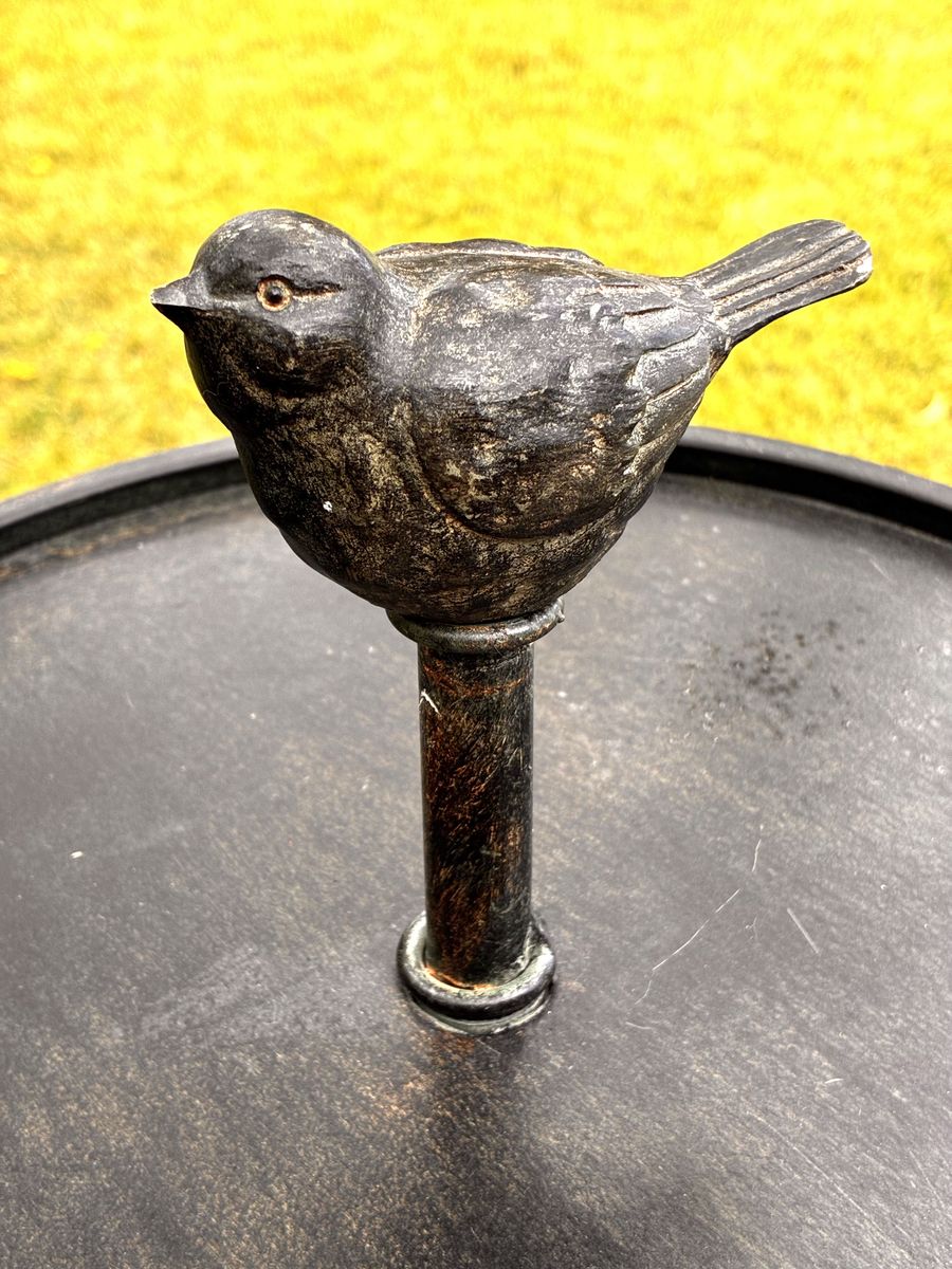Main image 3