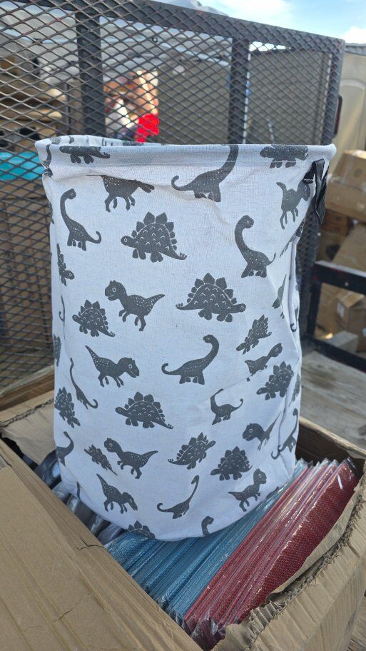 New! Collapsible Hamper