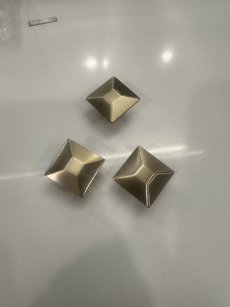 Gold Vanity Knobs - New in Box (Set of 15)