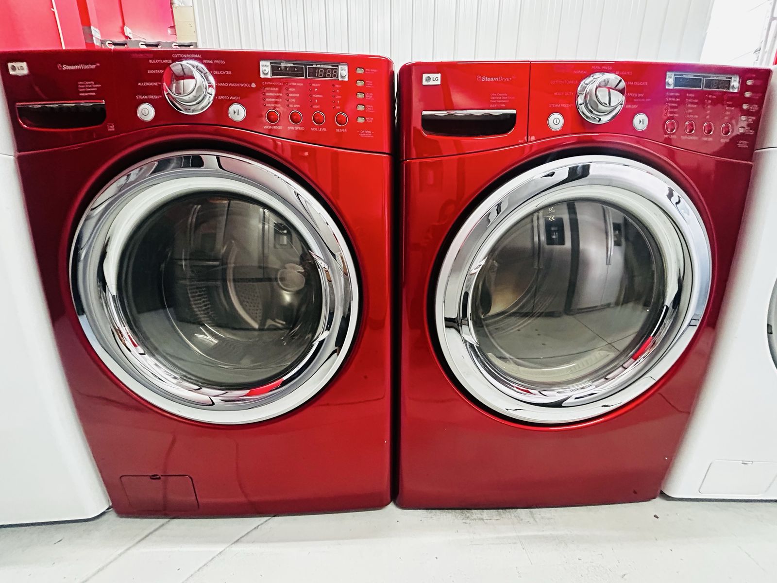 Lg Steam Electric Stackable Front Load Set