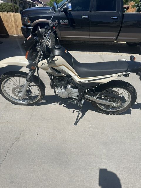 Yamaha XT 250  - Clean Title