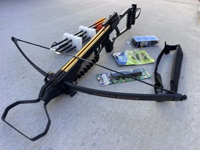 Barnett Ranger Crossbow Package w/ 5 Horton XX75 Bolts, Rope Cocker, Broadheads & Sling