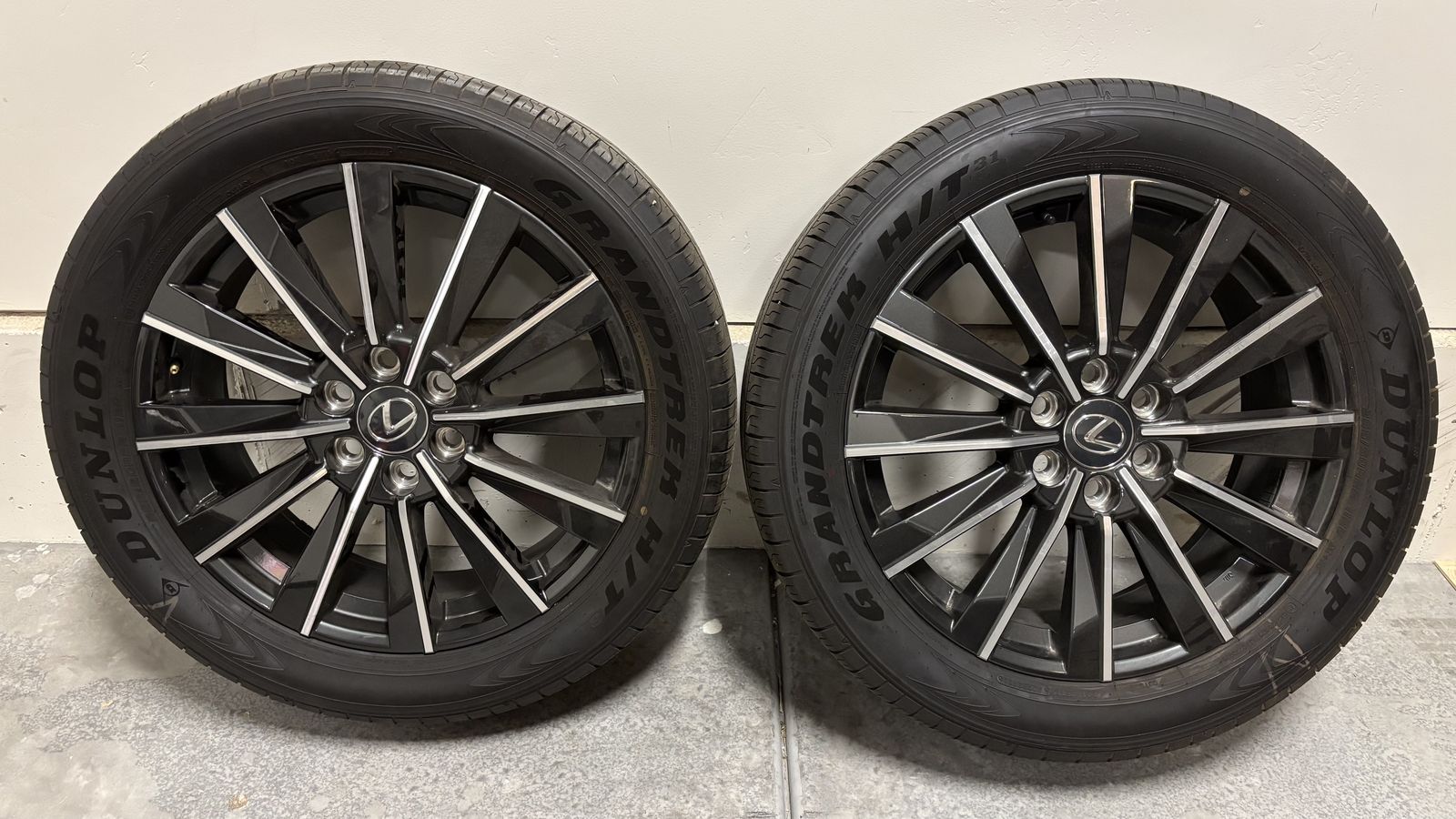 Lexus GX 550 Take-Offs - Set of 4