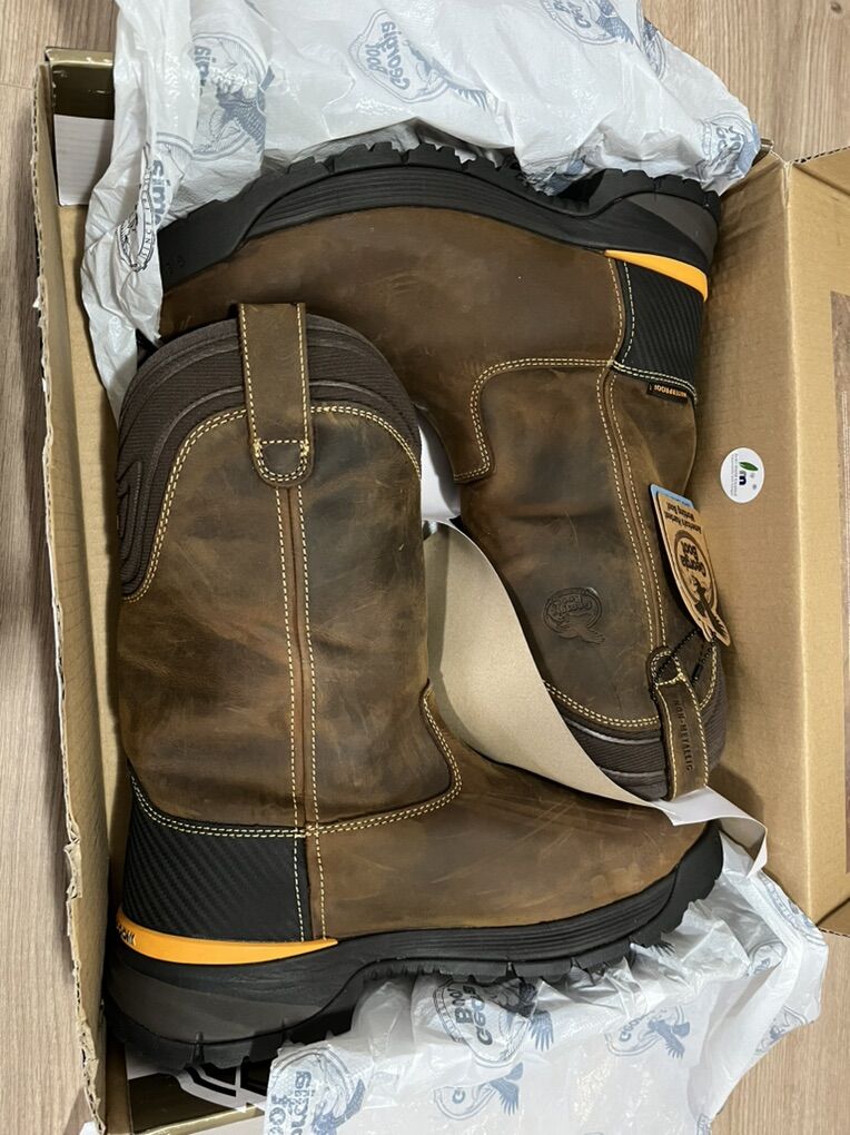 New Georgia Boots Size 10.5