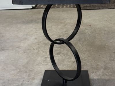 Contemporary White Marble Top End Table with Black Metal Interlocking Ring Base