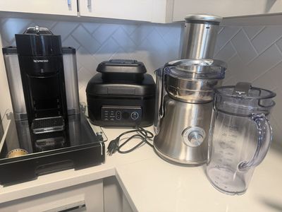 Moving Sale- Kitchen bundle sale