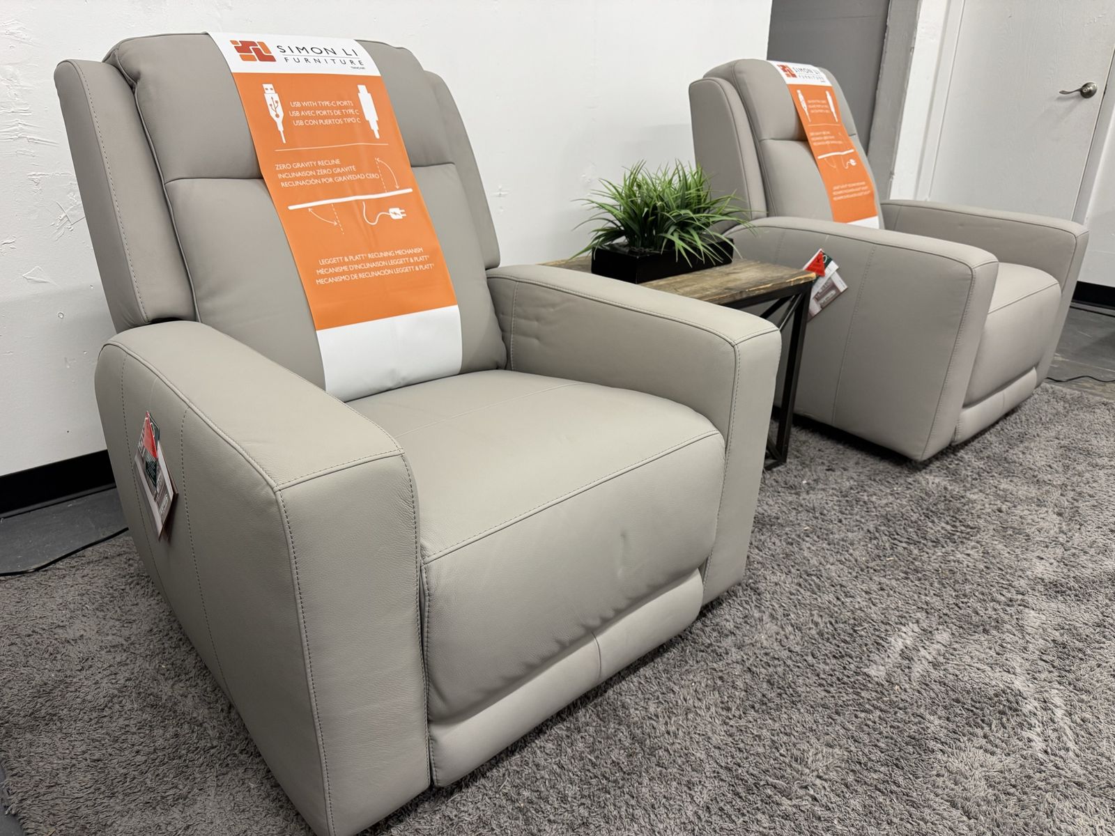 NEW COSTCO LEATHER POWER RECLINER CHAIR SET