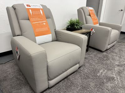 NEW COSTCO LEATHER POWER RECLINER CHAIR SET