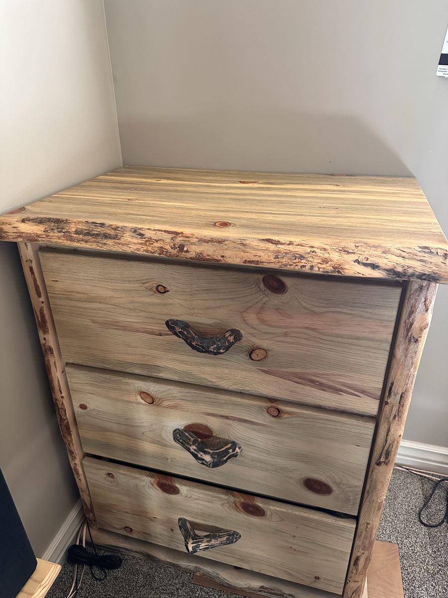 Handcrafted Rustic Aspen Log 3-Drawer Chest