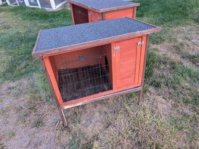 Bunny cage / Rabbit hutch