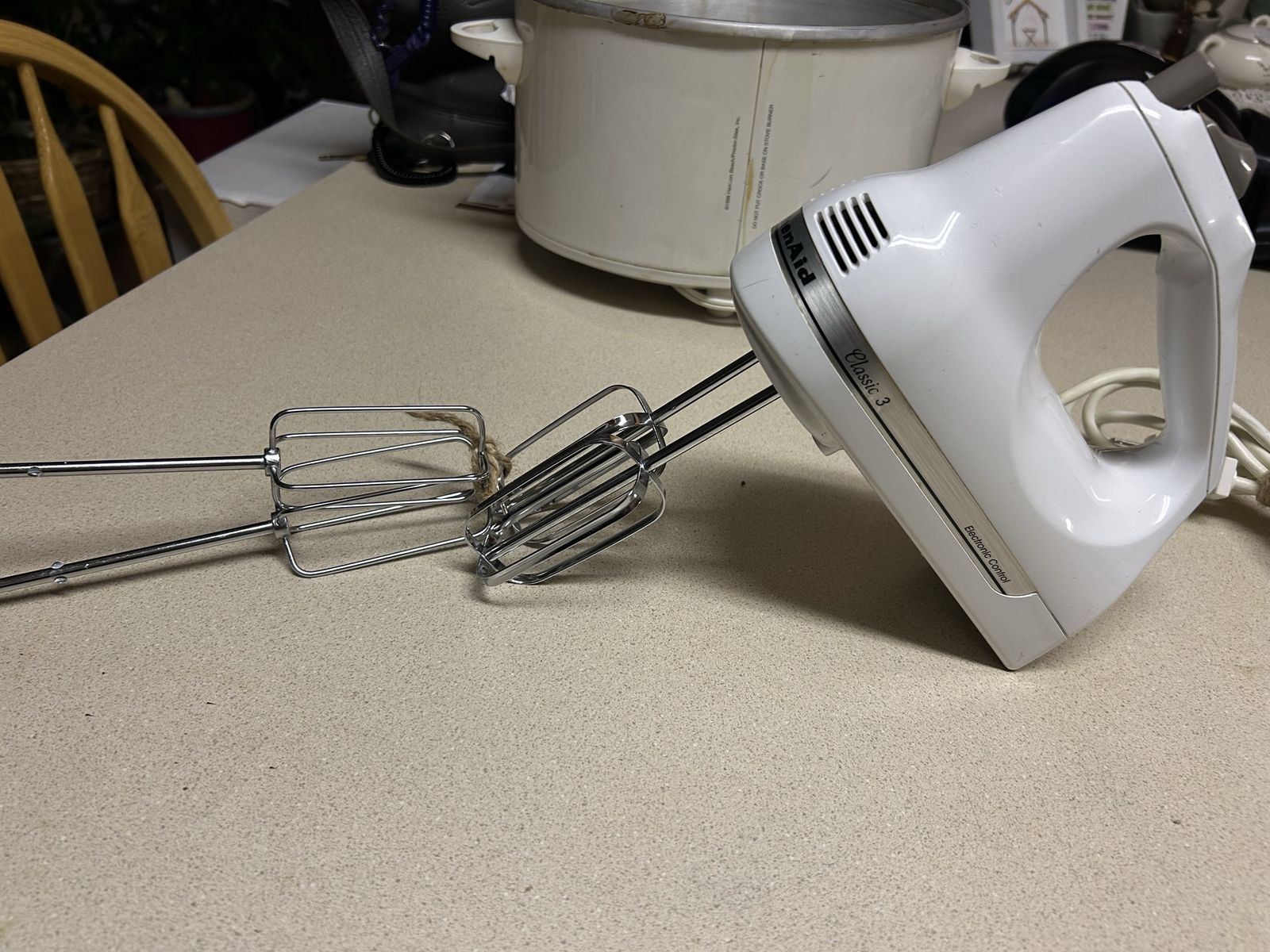KitchenAid Classic 3 Speed Hand Mixer White w/ Beaters - Electronic Control
