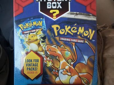 Mystery box with vintage pack ex halon phantoms