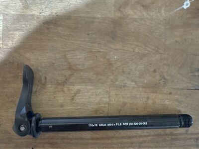 Fox quick Release Axle 120x15 , M14xP1.5
