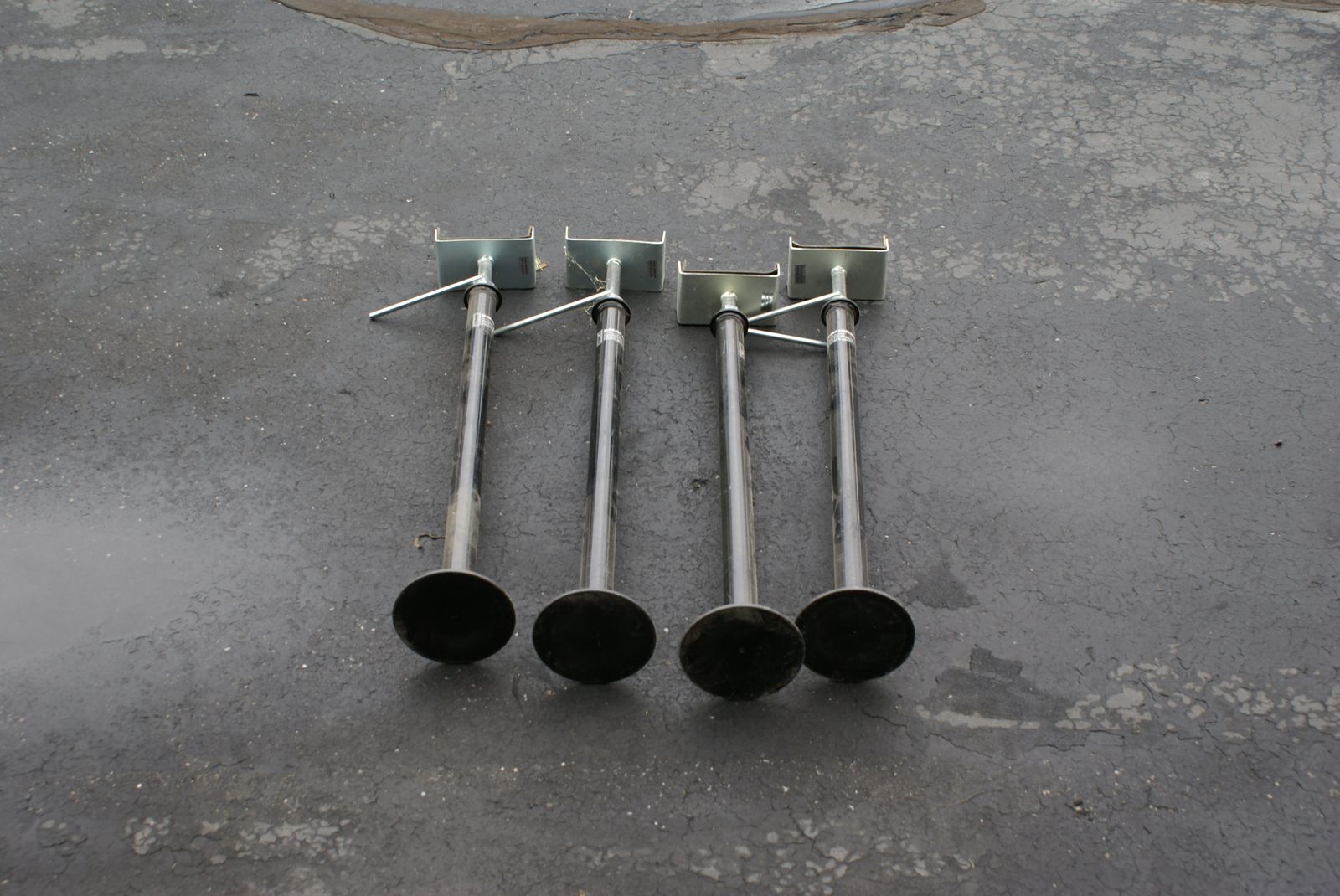Slide out supports
