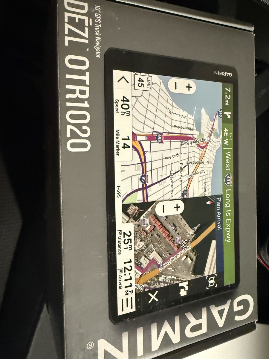 Garmin Dezl OTR1020 10" GPS Truck Navigator