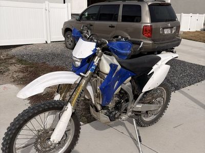 Yamaha WR450F Dirt Bike