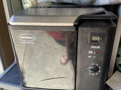 Butterball Professional Series Electric Turkey Fryer by Masterbuilt with Digital Timer