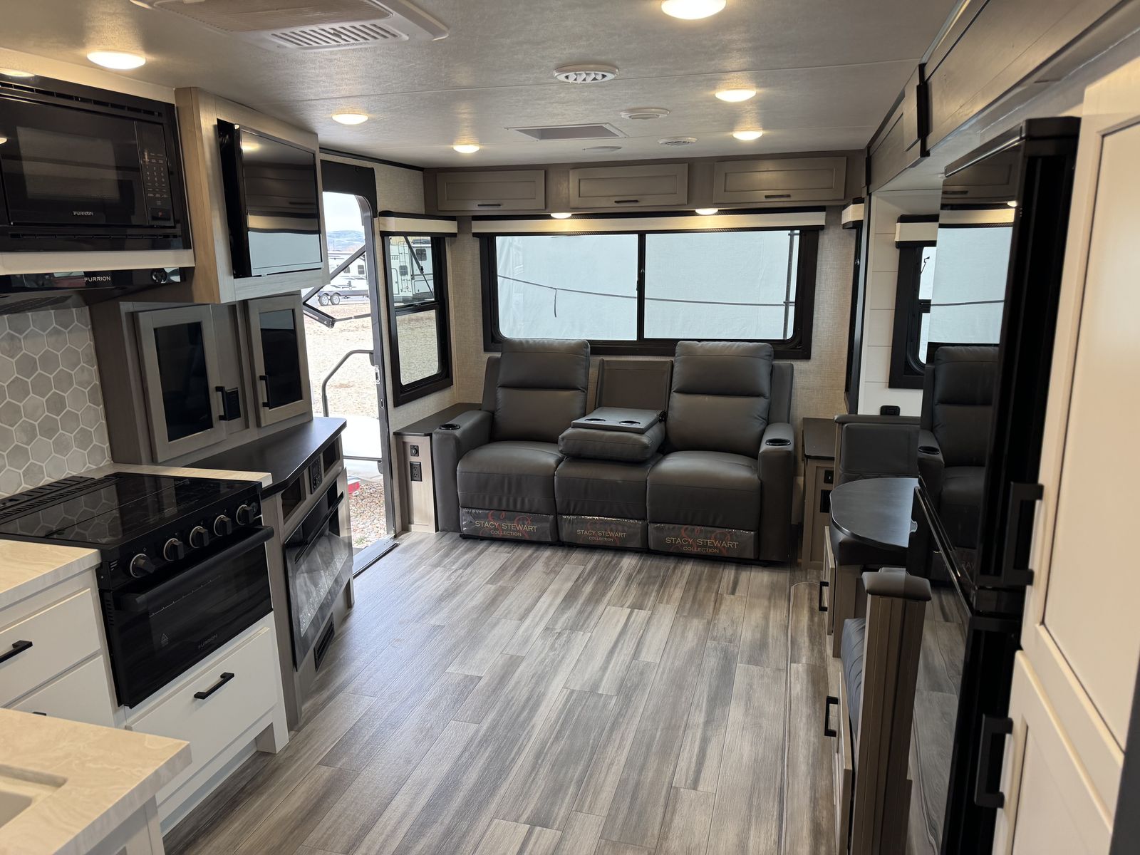 2024 Jayco Feather 26RL - full queen, rear living, tankless h2o heater