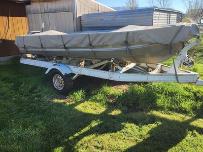 Fishing boat