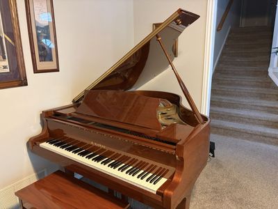 6ft Grand Piano - Kawai - Built in 1999